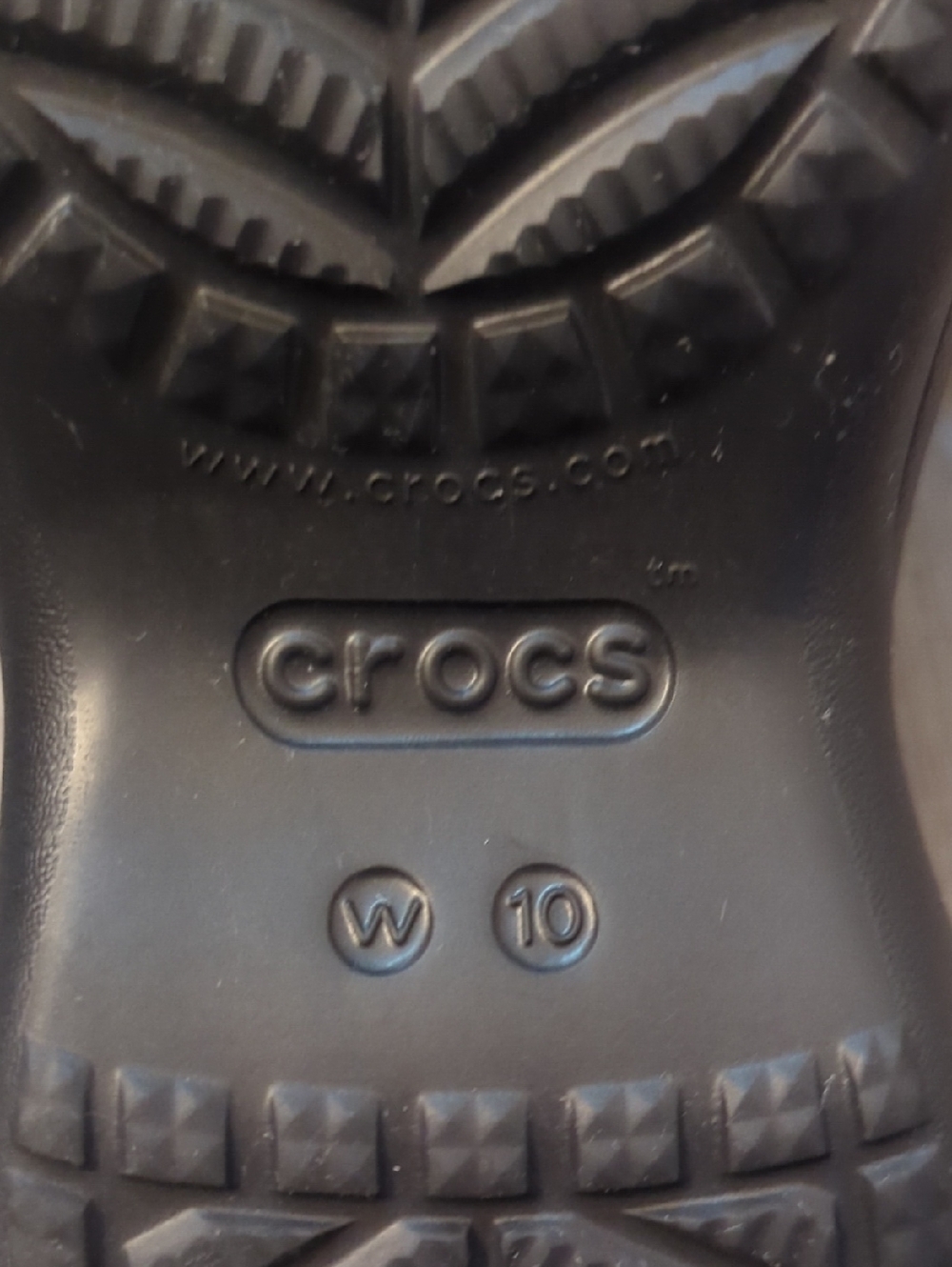 CROCS Bae Platform Clogs Like New - Picture 8 of 8